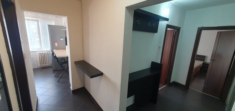 Dristor, metrou, 2 camere, decomandat, mobilat+ utilat, stradal