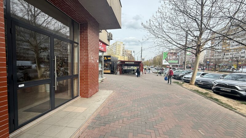 Dristor, metrou, 2 camere, decomandat, mobilat+ utilat, stradal